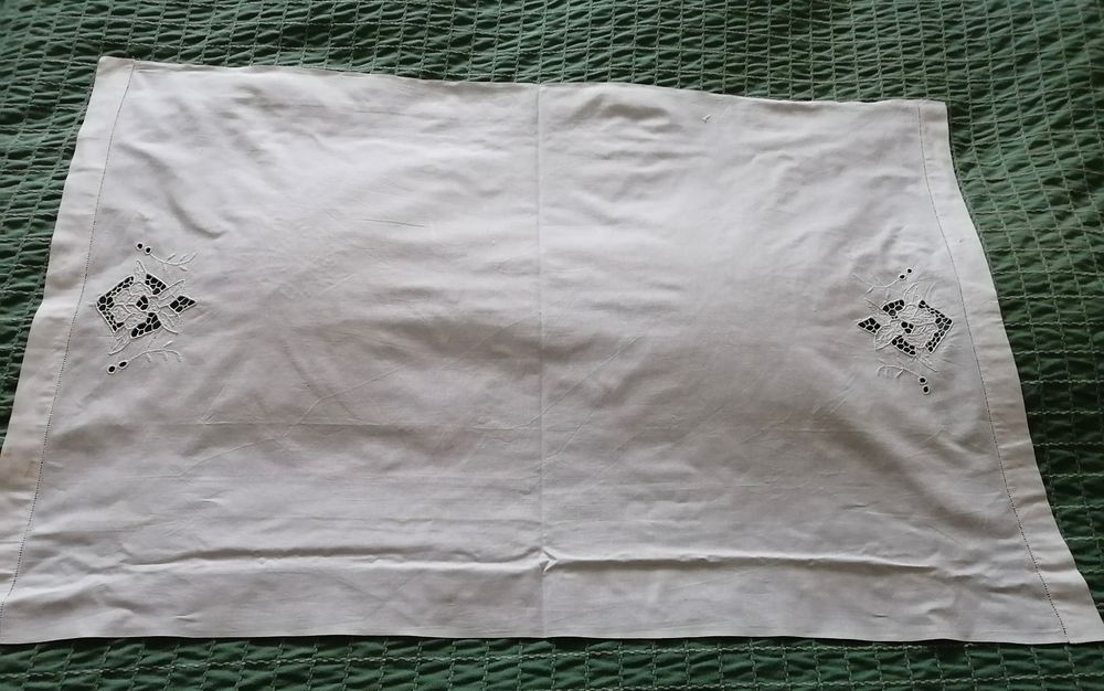 vários panos de linho cordados, valor variável