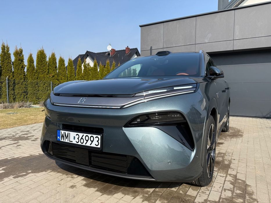 BYD Tang L BYD Tang L Hybryda plugin dostępny od ręki Zarejestrowany