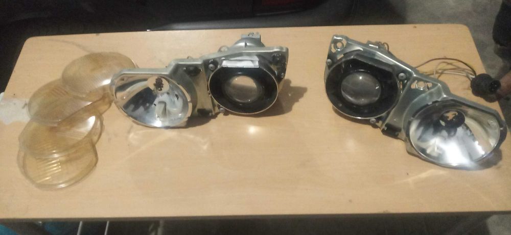 Faróis "olho de boi" E36