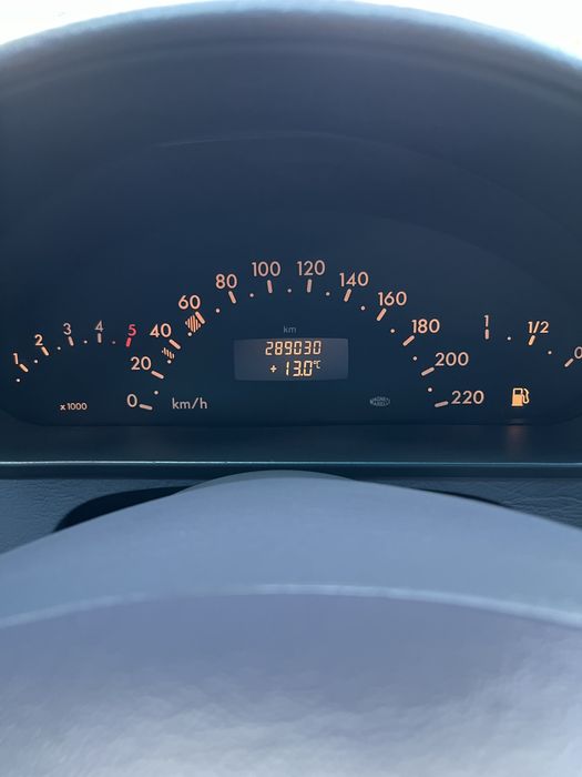 Мерседес w168 2001 року