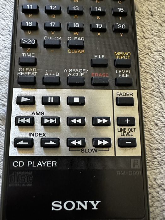 Pilot Sony RM-D991 dla cd Sony ES