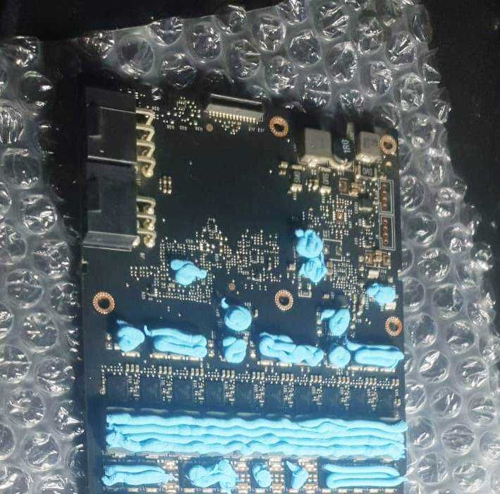 Жидкие термопрокладки Laird Tputty 607 Dell Lenovo Asus MSI Xbox PS ...