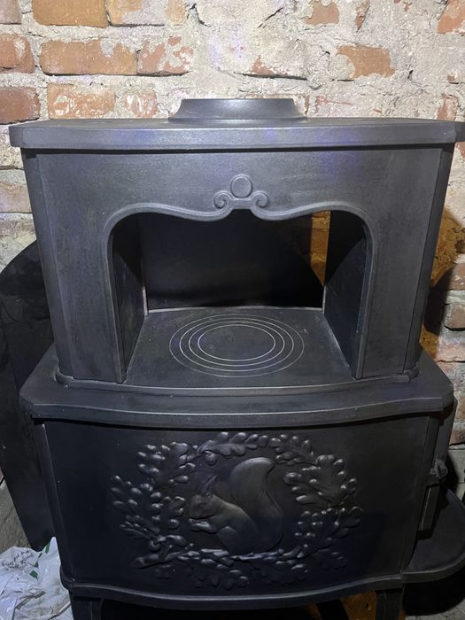 Kominek żeliwny Jotul 8