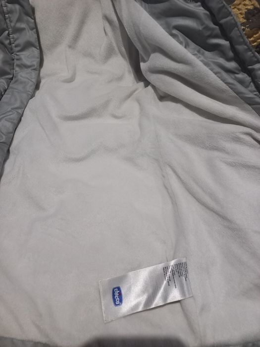 Теплий плащик на дівчинку