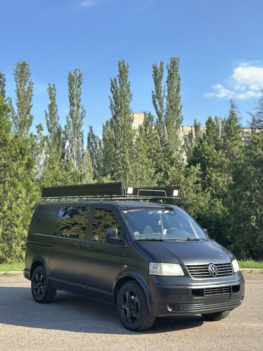 Volkswagen Transporter 5 покоління/2.0 дизель/механіка