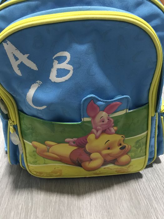 Mochila escolar W. Pooph