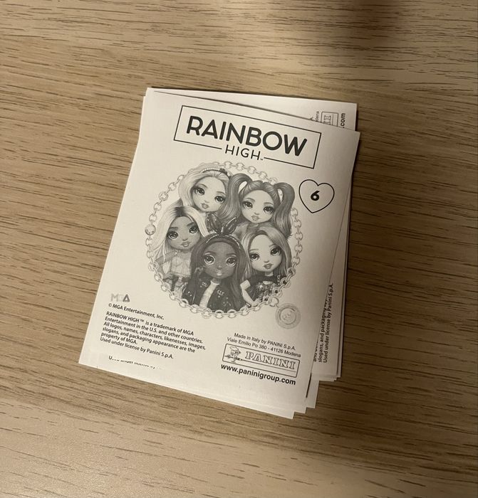Cromos Rainbow High