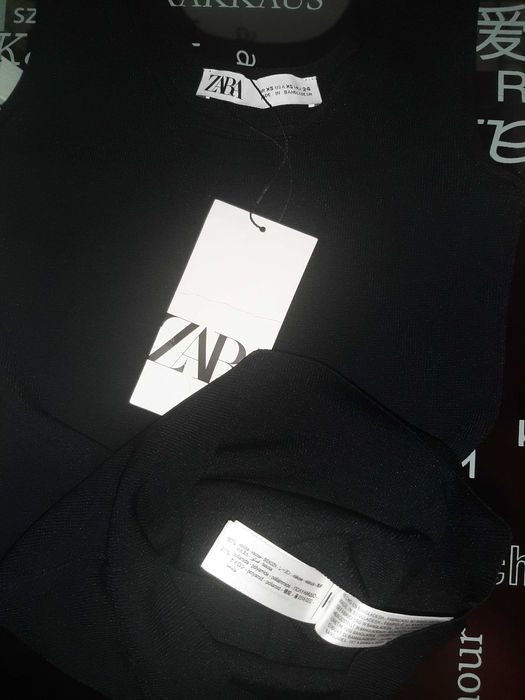 Top/ Blusa preto Zara