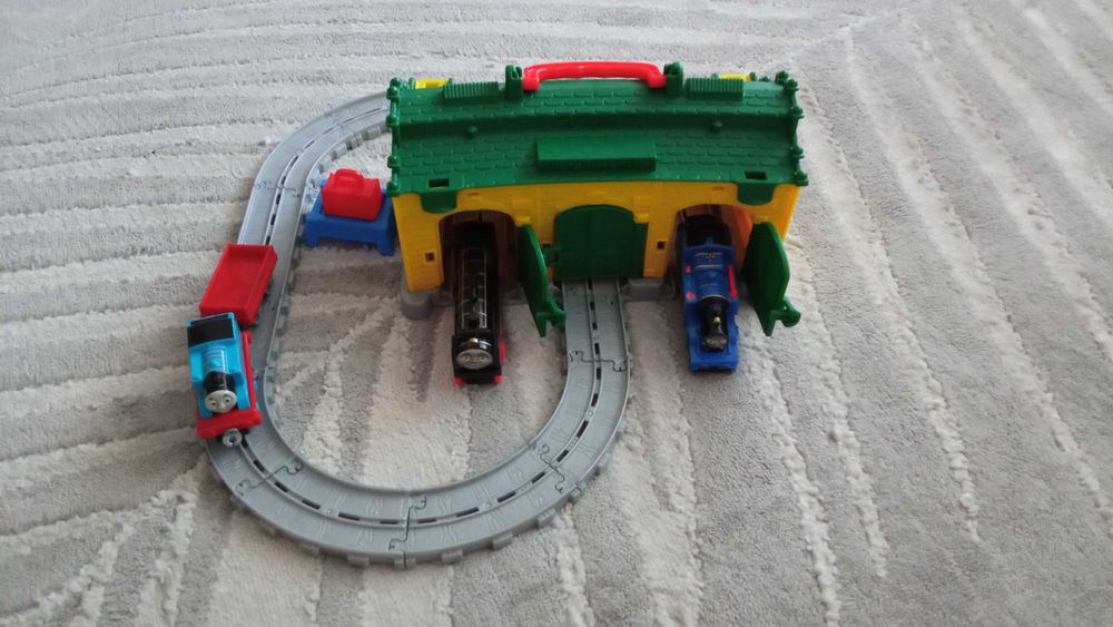 Tomek i przyjaciele,  stacyjkowo + tory