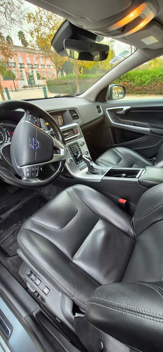 Volvo V60 D6 Plug-In Hybrid