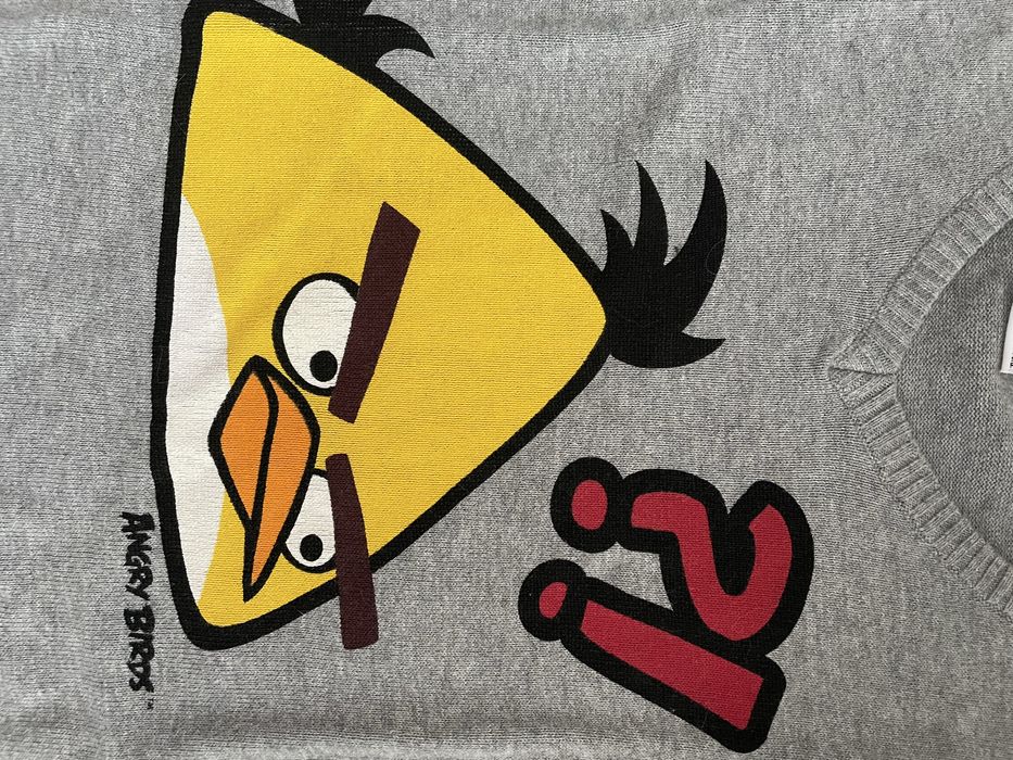 Sweterek Angry birds rozm 134 C&A