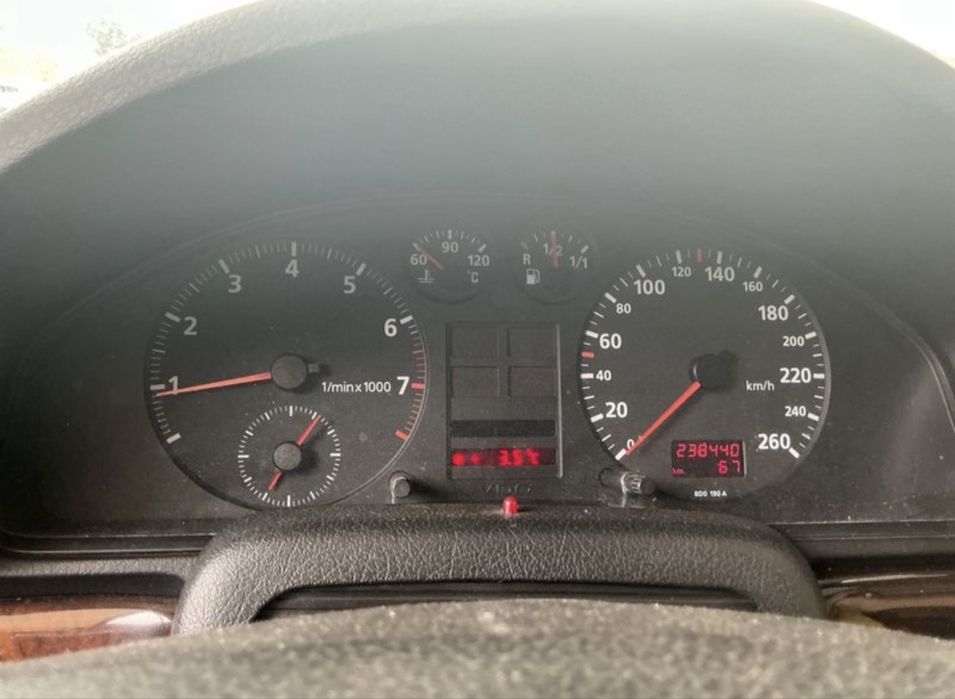 Audi A4 1.6 Gasolina