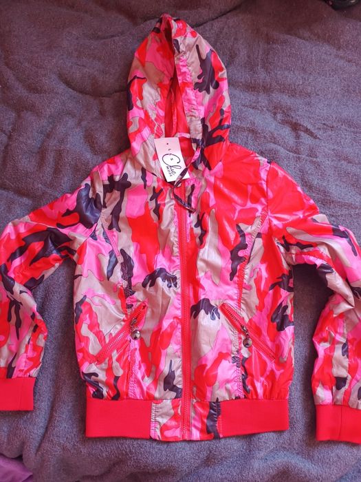 Ветровка женская