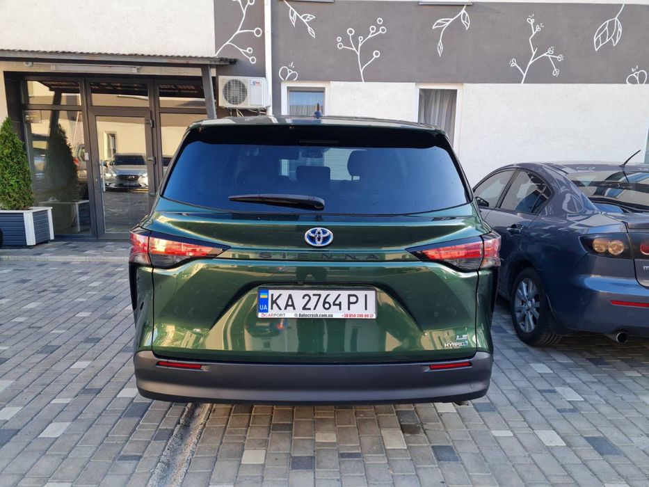 Сімейний трансфер по Україні/такси с Киева VIP таксі за кордон