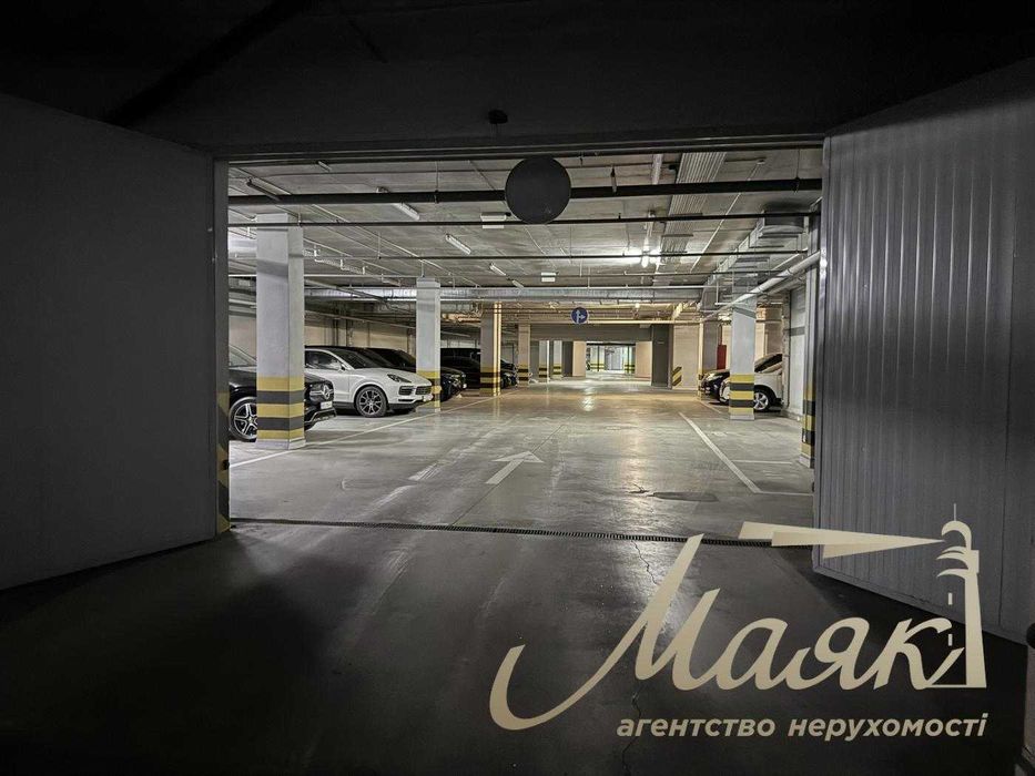 ПРОДАЖ квартира 170м2 з тересою, Бульвар Фонтанів», Печерськ, Центр