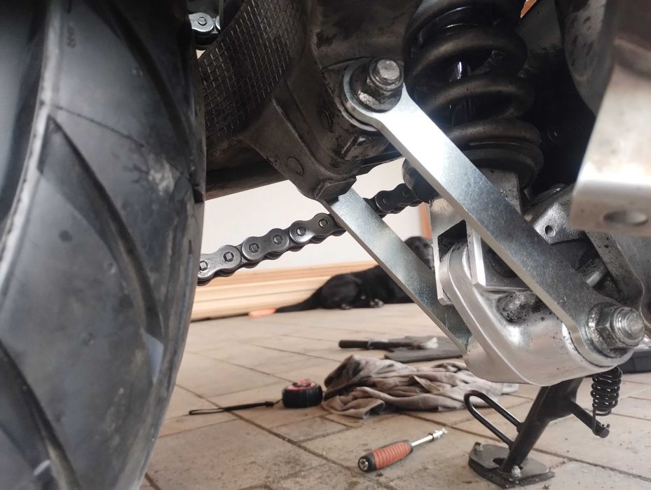Kości zawieszenia Suzuki V Strom Dl 650, 1000, 1050, GSX, Bandit