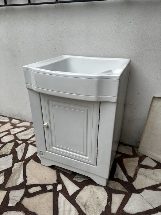 Tanque roupa em plastico - usado