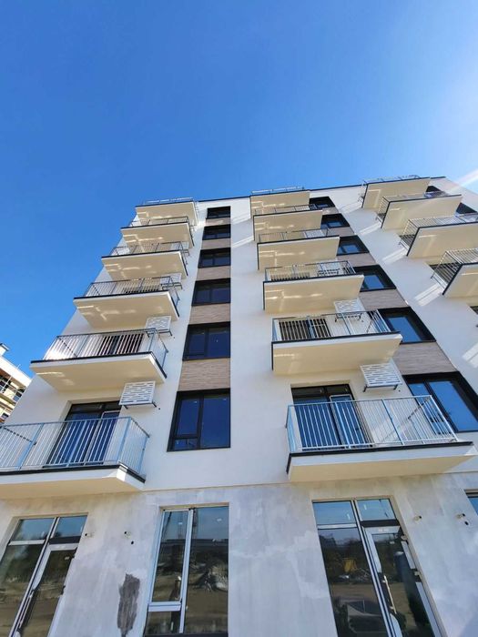 Продаж 1 кім кв в новому малоповерховому комплексі клубного типу.