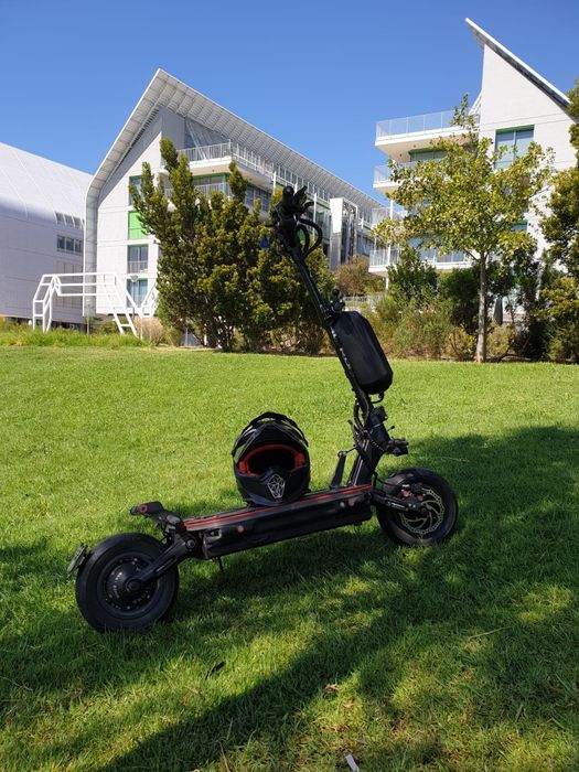 Trotinete DUALTRON THUNDER - Primeira Versão - 60V com bateria extra