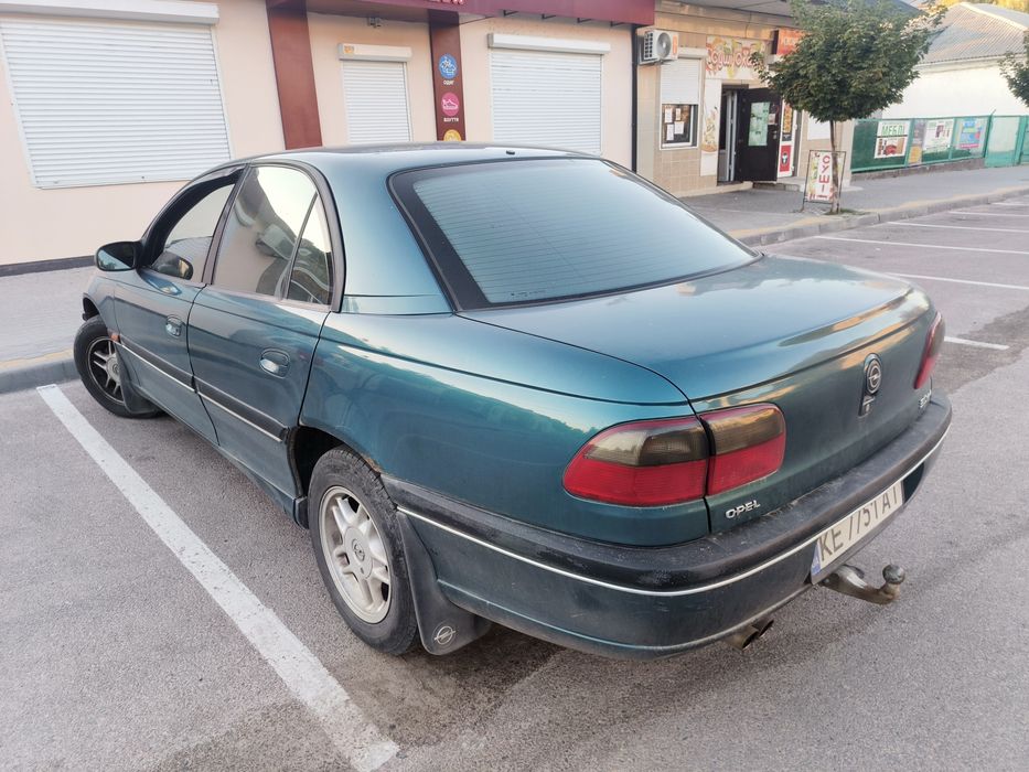 Opel Omega B 3.0