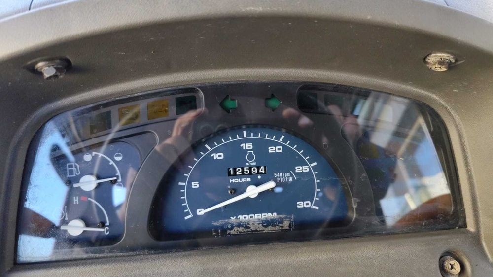 Japoński traktorek Yanmar US261 4x4 26KM Rewers Klima Wspomaganie Gleb