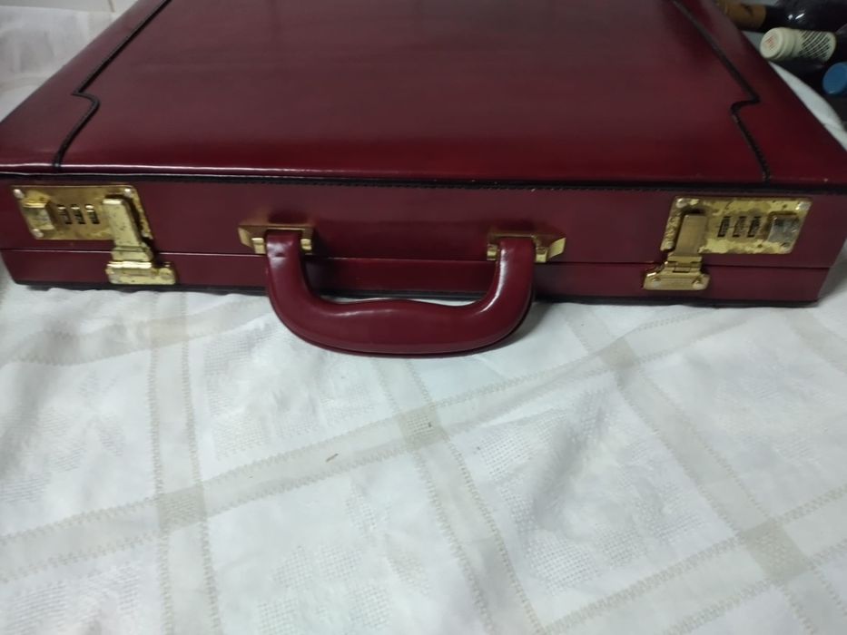 2 malas para transporte de documentos