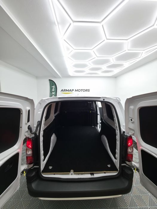 Citroen Berlingo iva dedutível 2024