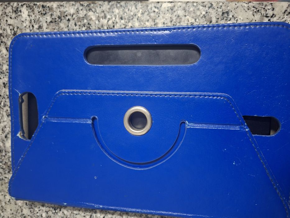 Tablet Lenovo  10.1 cm capa