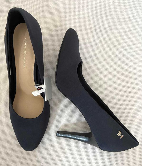Tommy Hilfiger nowe buty roz.40