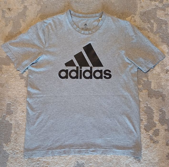Adidas  чоловіча футболка