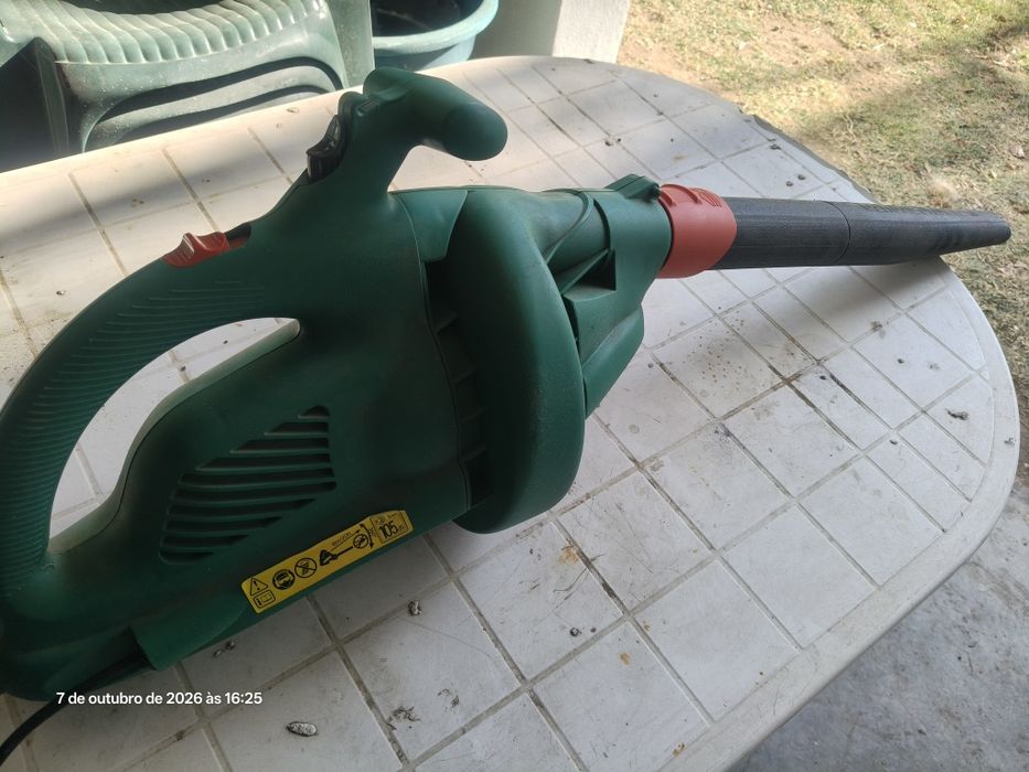 Soprador / Aspirador elétrico Black & Decker