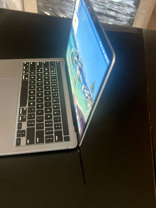 Macbook Pro M1 - 500 Gb SSD - 8 Gb RAM