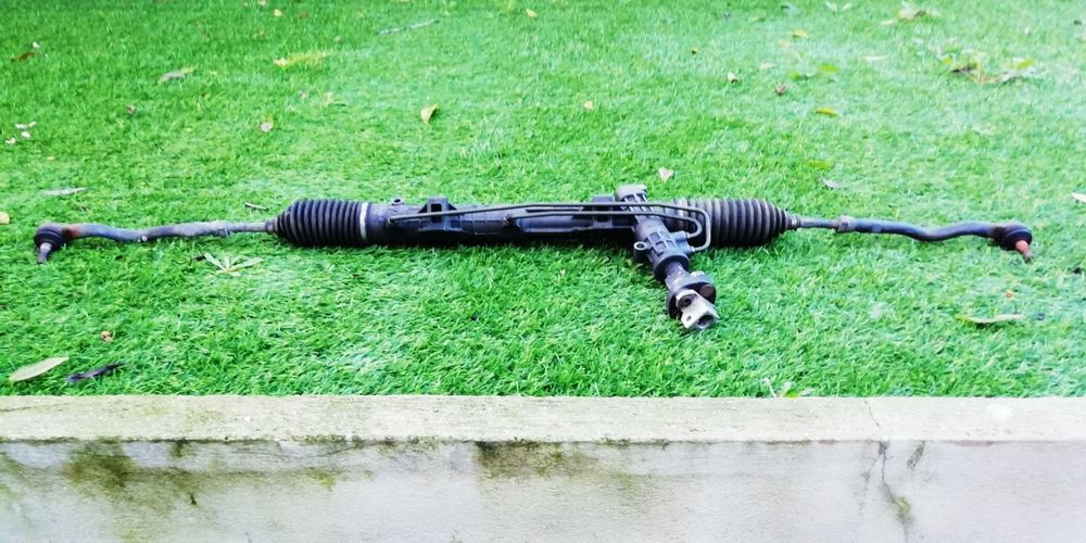 Caixa de direcção completa bmw e46 excelente estado