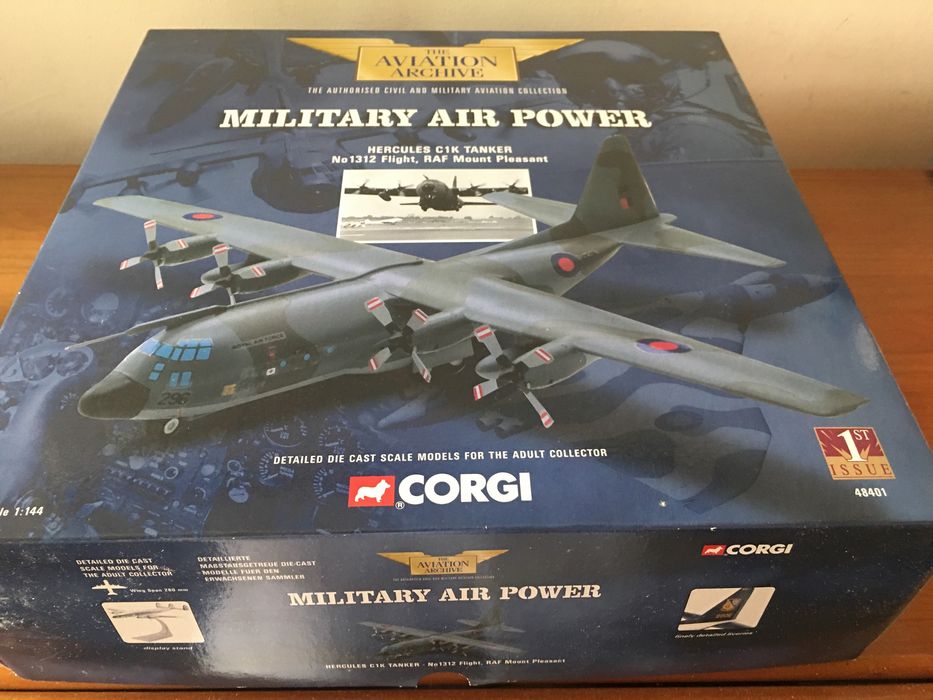 Corgi Aviation Archive C130 1:144