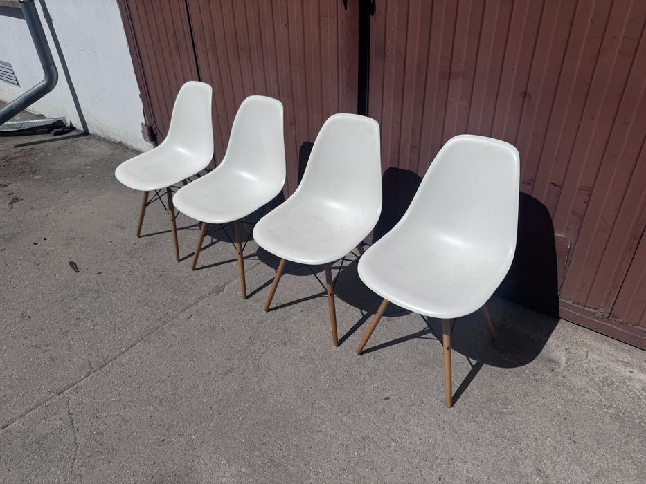 Krzesła vitra dsw - 4szt