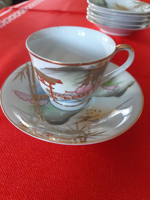 Chávenas antigas de Chá de Sacavém e de Café  Porcelana  Japão