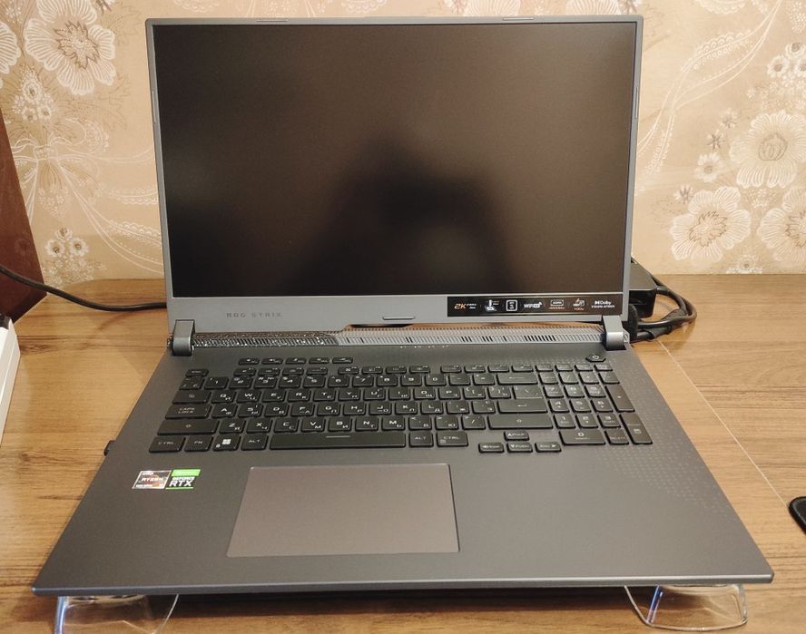 ASUS ROG Strix G17 -G713RW-LL183

G713RW-LL183