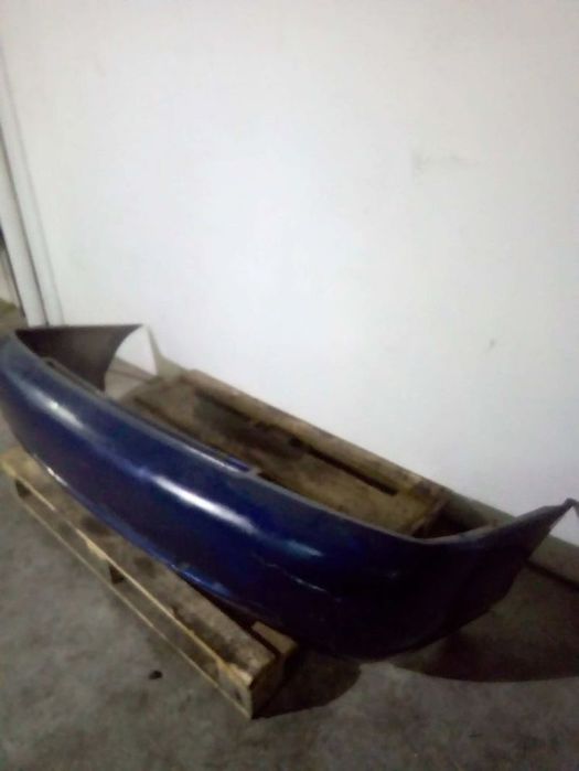Para Choques De Trás Ford Mondeo Ii (Bap)