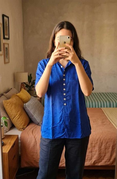 Exclusive vintage blouse for an elegant and comfortable look – Size 40
