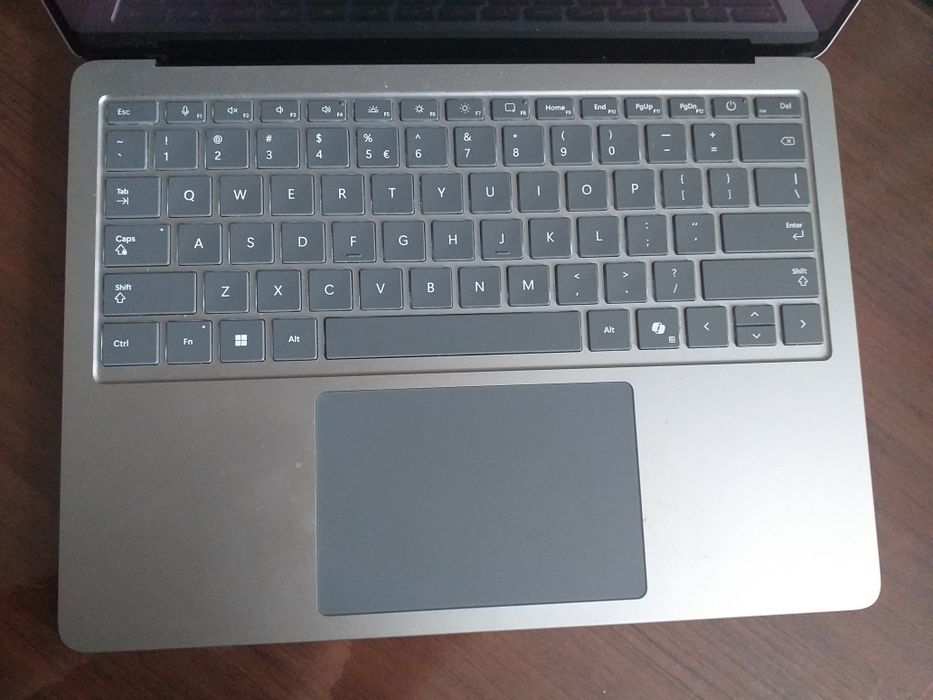 Laptop Microsoft surface 7th Win11 16/512gb ram Gwarancja 12/2026