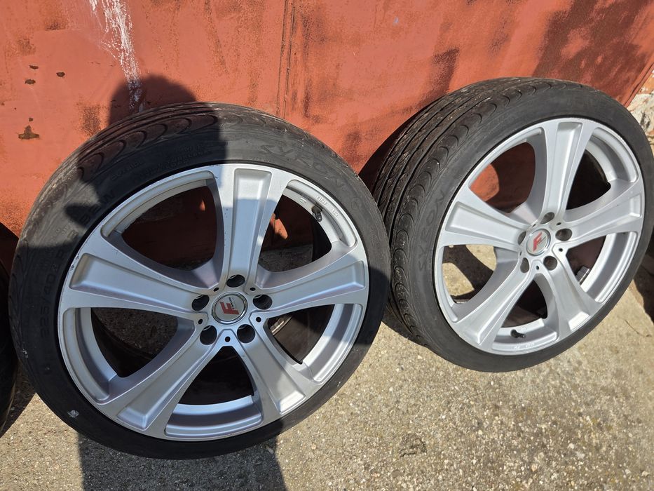 Felgi aluminiowe 5x108 18 z oponami 225 40 18 Ford Citroen