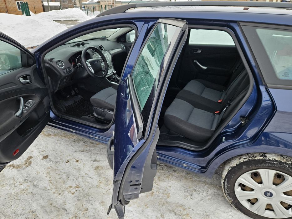 Ford Mondeo 2009 рік 2.0 дизель для військових