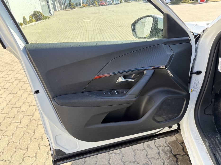 Peugeot 2008 1.2 Benzyna