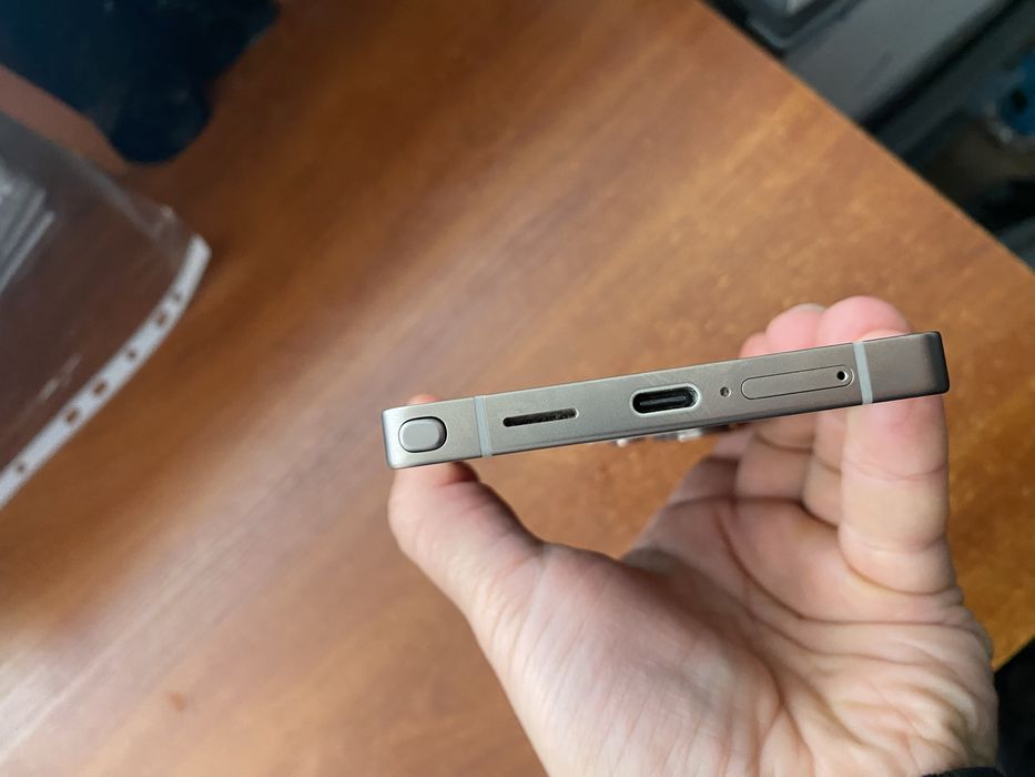 Samsung S25 Ultra. Стан нового.