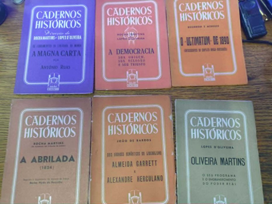 6 Livros da coleção Cadernos Históricos, publicado pela Edições Excelsior.