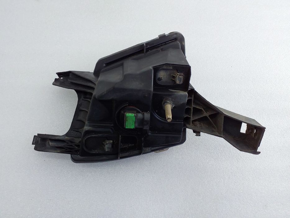 Farol nevoeiro frente esquerdo PEUGEOT 407 SW (6E_)