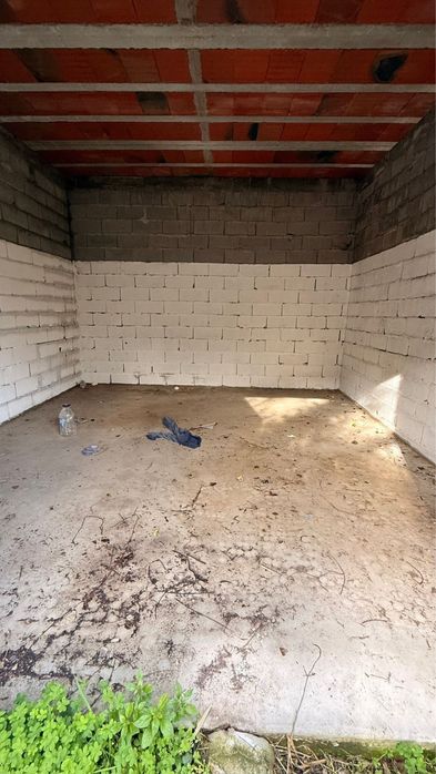 Vendo terreno com contrução