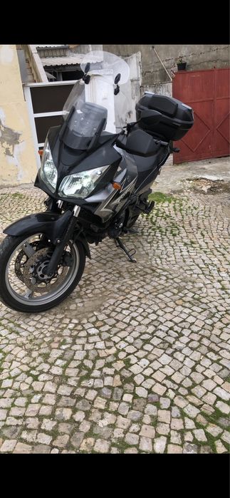 Suzuki VStorm 650 D L
