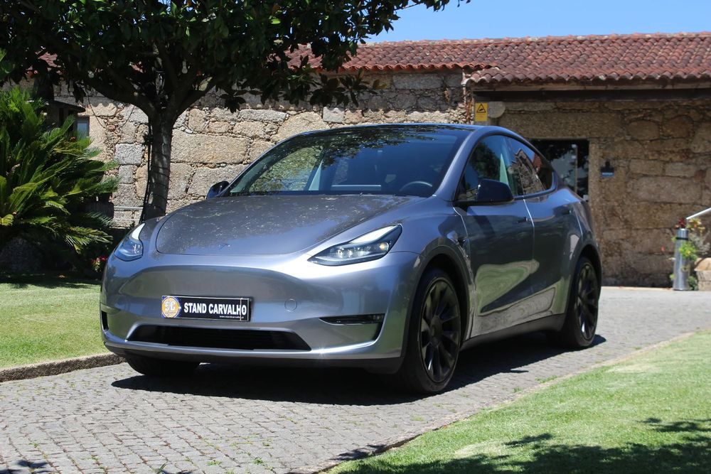 Tesla Model Y Long Range Tração Integral