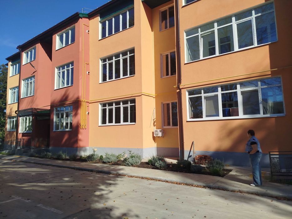 2 кімнатна квартира по вул. Прилуцькій
